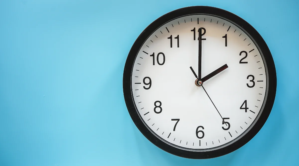 Internet Minute Clock