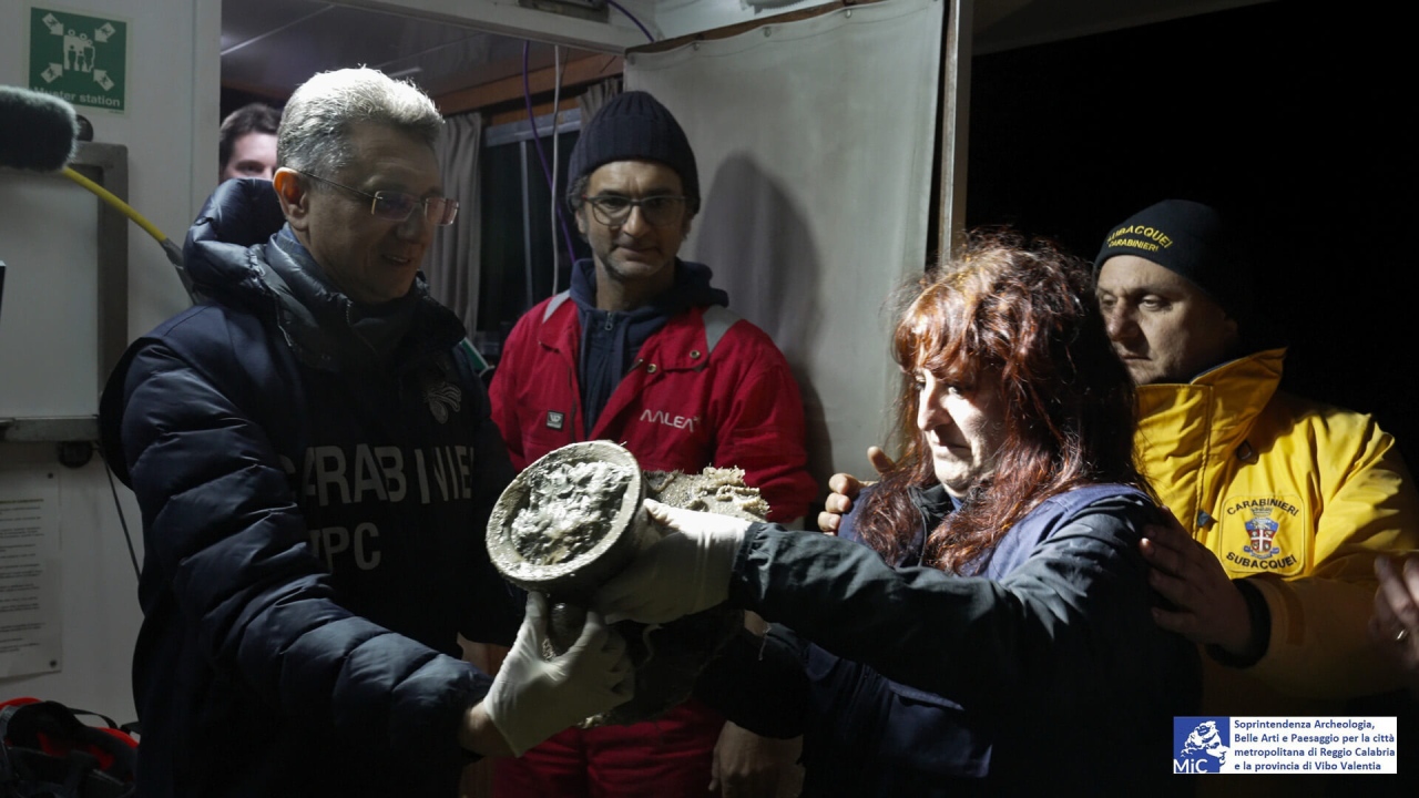 The ship submerged 2,500 years ago was found off the Italian coast.